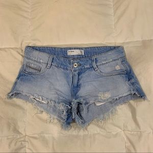 Zara Trafaluc Distressed Denim short-shorts Mid